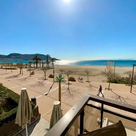 Roses Beach روساس