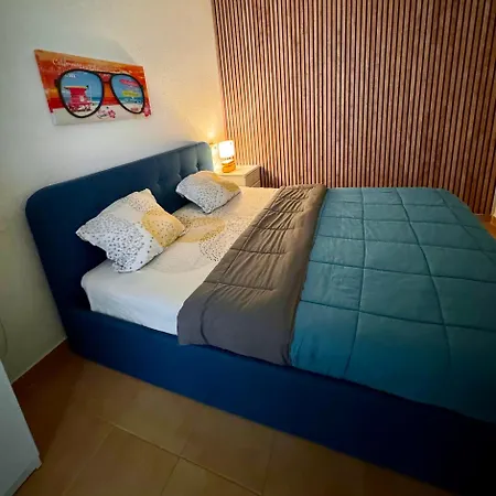 Roses Beach شقة *