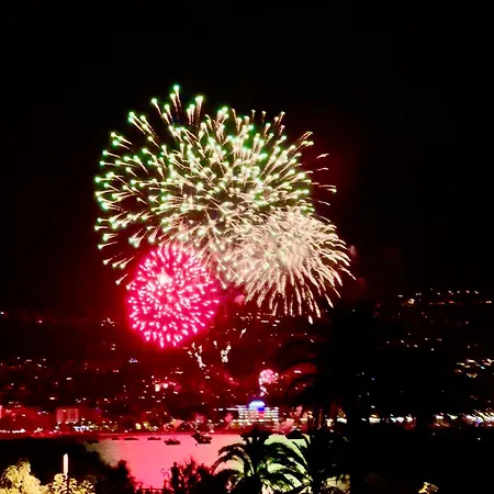 شقة Roses Beach *